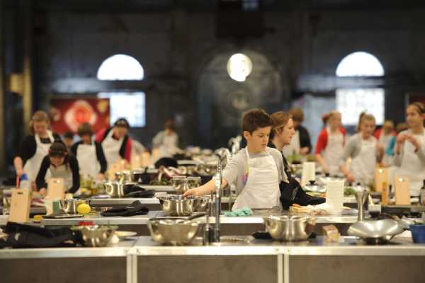 Kulinarična mojstrovina: Mladi kuharski čudež v akciji